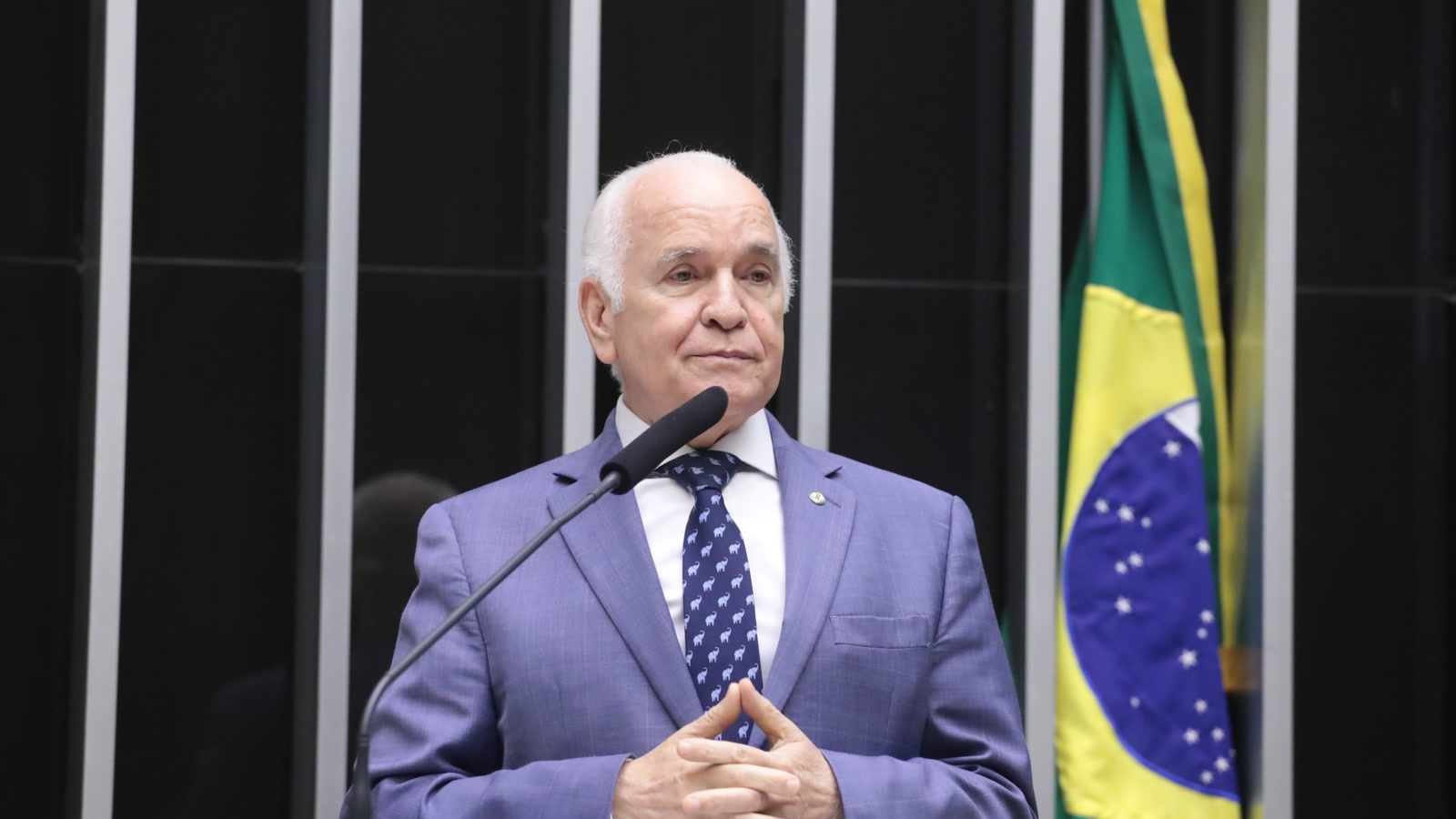 Gilberto Nascimento participa de reunião da Frente Parlamentar Evangélica
